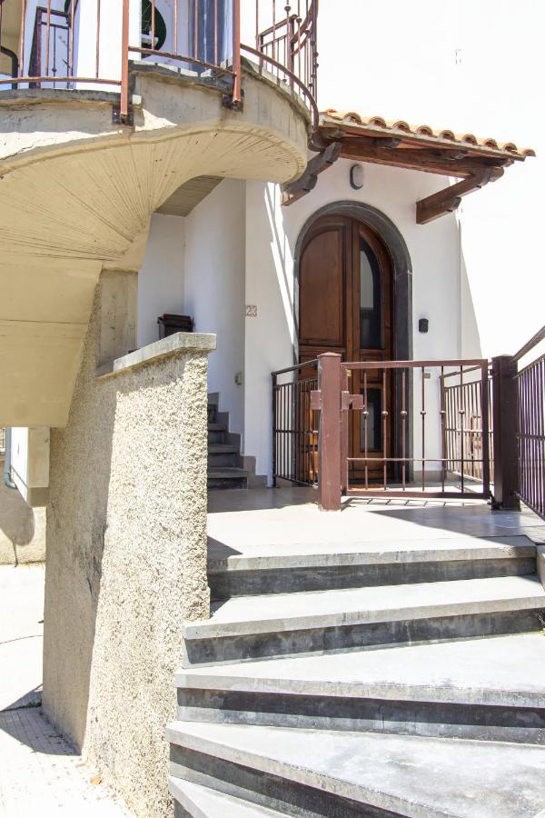 Dd House Family Holiday Apartment Чечина Экстерьер фото