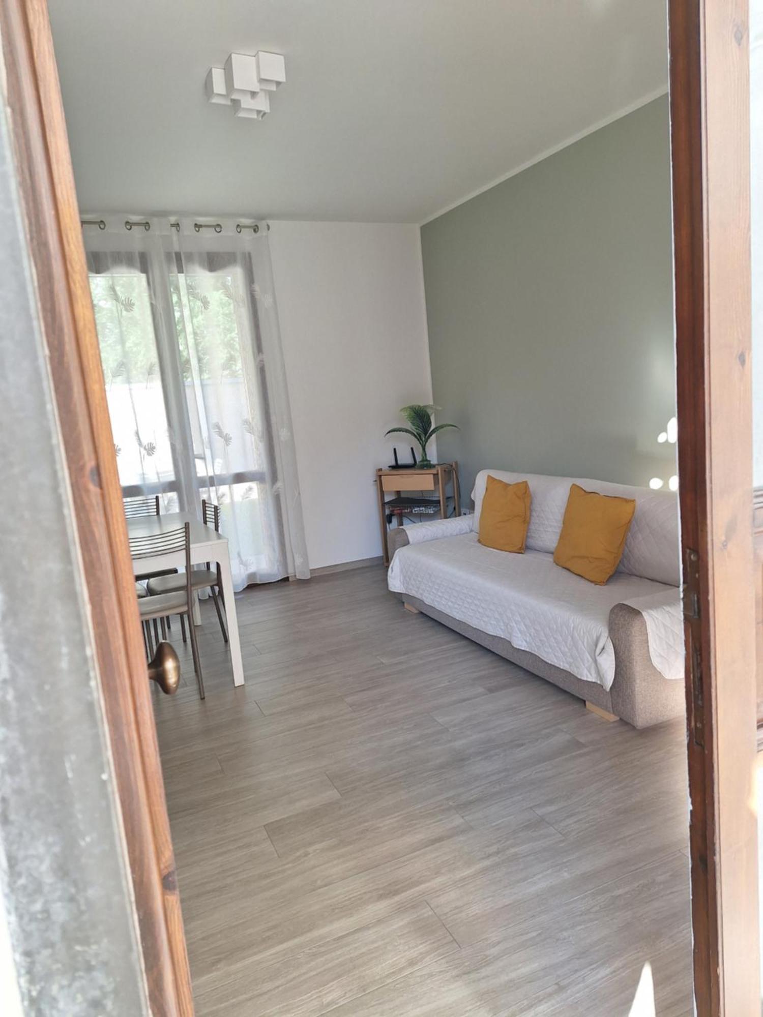 Dd House Family Holiday Apartment Чечина Экстерьер фото